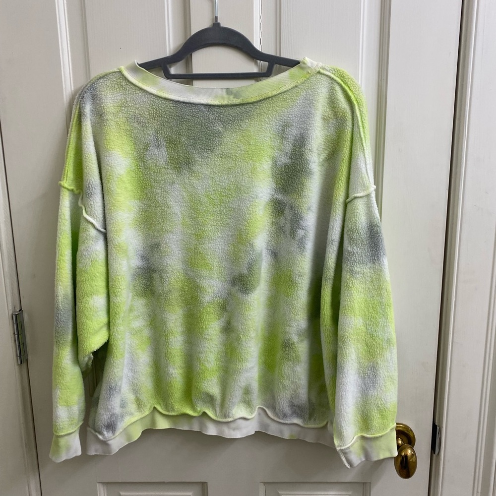 Free People Set - Picture 3 of 5